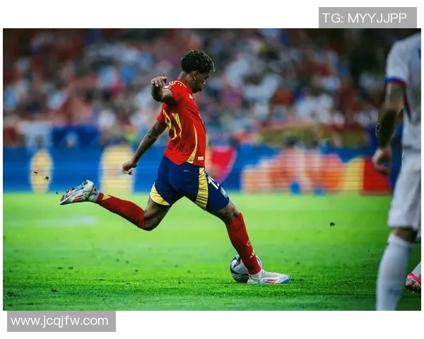 全球足球巨星精彩瞬间汇聚图赏析与回顾