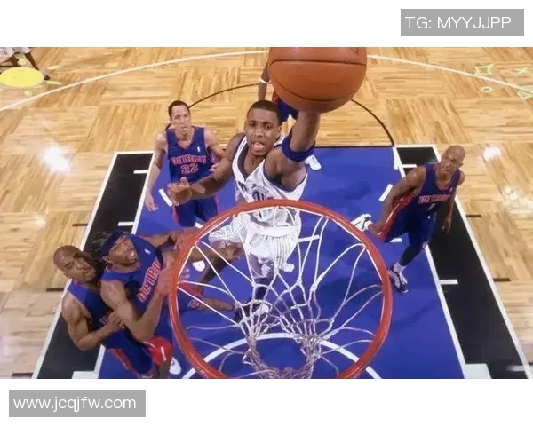 足球明星麦迪的精彩瞬间与职业生涯回顾展现他的传奇足迹